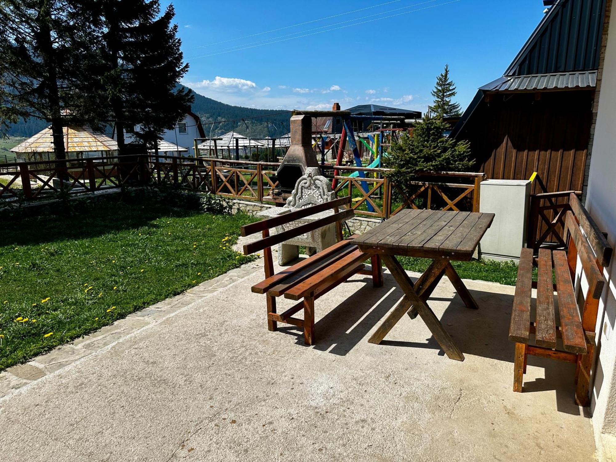 Holiday Home Krajina II Núi Núi Vlasic Ngoại thất bức ảnh